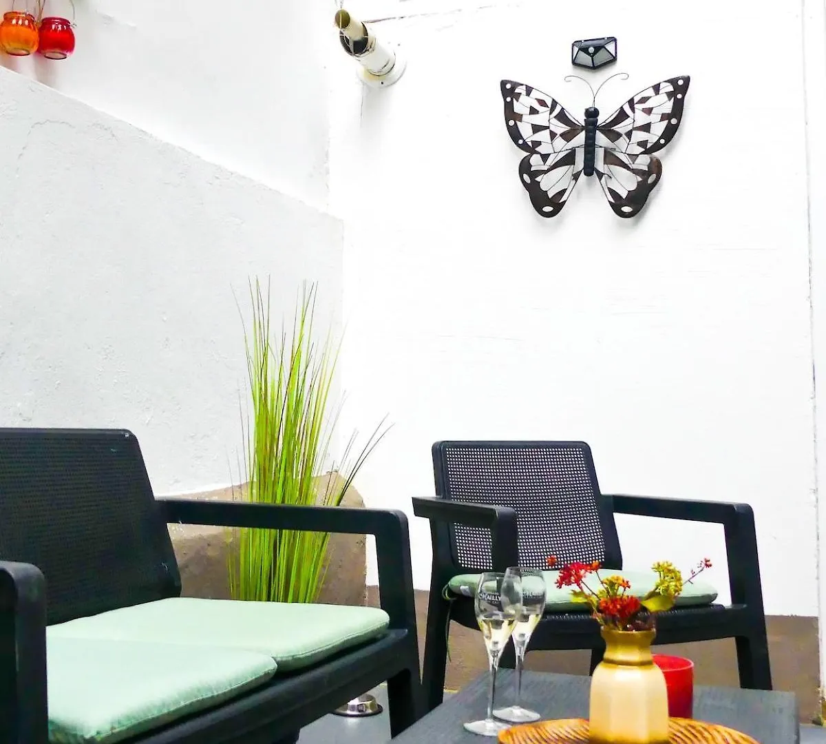 Апартаменты Cosy Appartement Met Tuin In Centrum Antwerpen Gratis Parking Free Parking! Бельгия